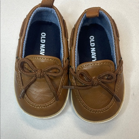 Old Navy Brown Moccasin-Style Shoes with Decorative Laces - Picture 1 of 3